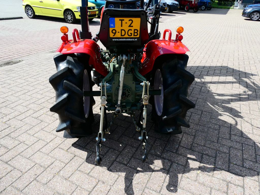 Yanmar YM1401 4wd / 421 Draaiuren / Voorlader