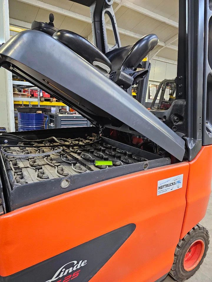 Linde E25HL E25HL