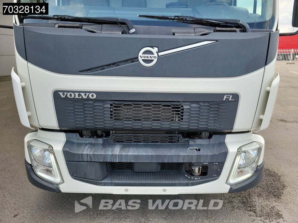 Volvo FL FL 210 4X2 12t Automatic Tailgate Euro 6