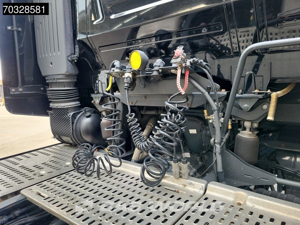 Iveco Stralis Stralis 570 4X2 NL-Truck Retarder 2x Tanks Standklima ACC Navi