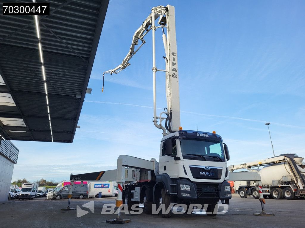 MAN TGS 41.460 8X4 CIFA K40C-PU1607 Pump 935hours! Big-Axle Steelsuspension Euro 6