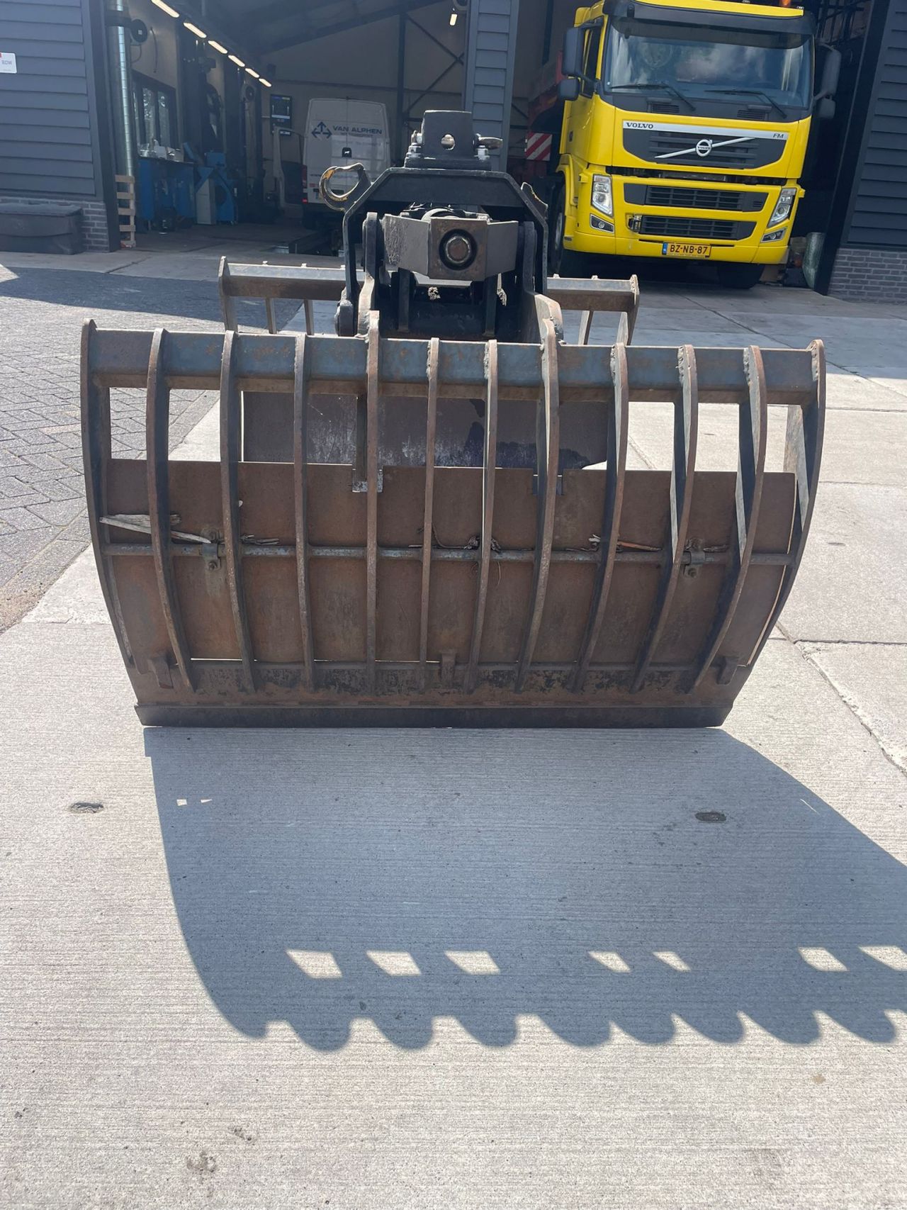 Grijper Bakker inhoud 650 liter