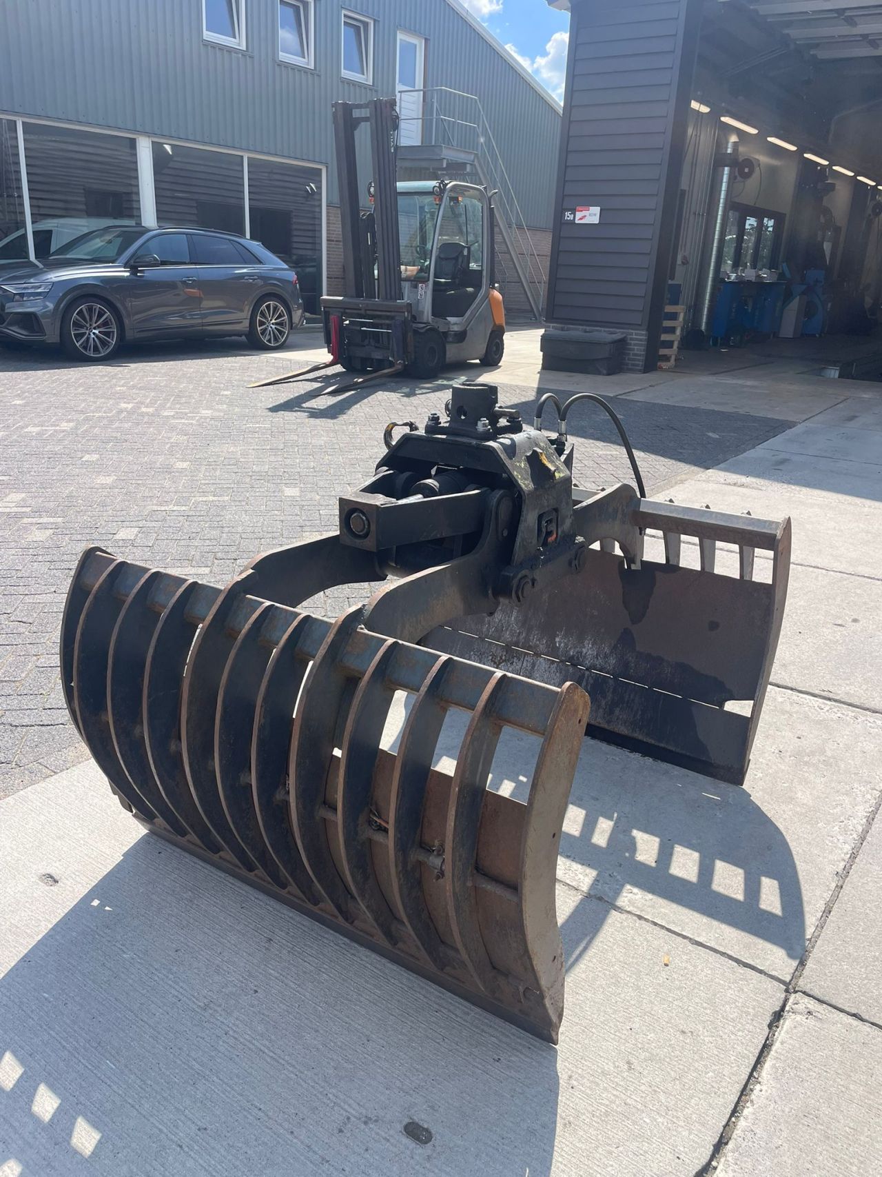 Grijper Bakker inhoud 650 liter