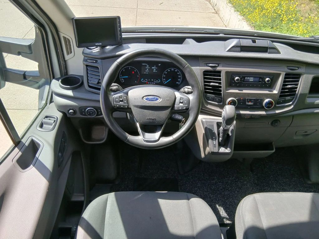 Ford Transit bakwagen 4,3 m.