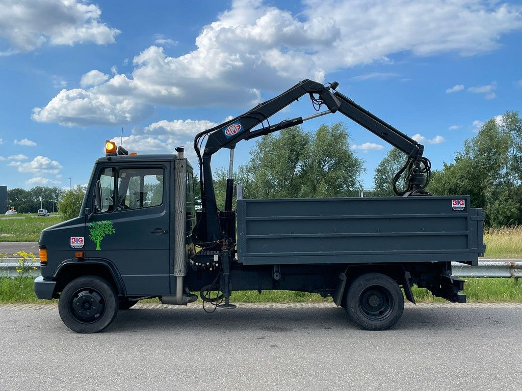 MercedesBenz 4x2 809D