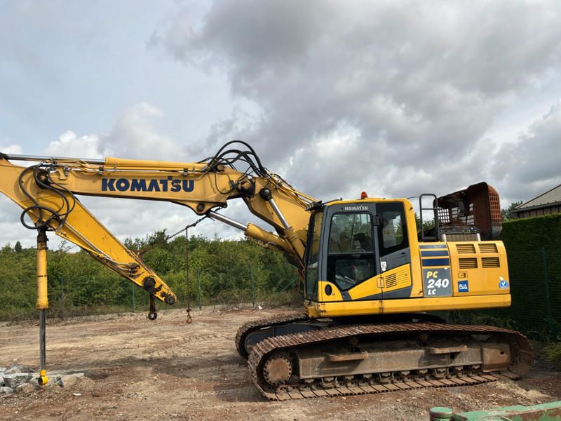 2013 Komatsu PC240LC-10 Rupsgraafmachine (met brandschade)