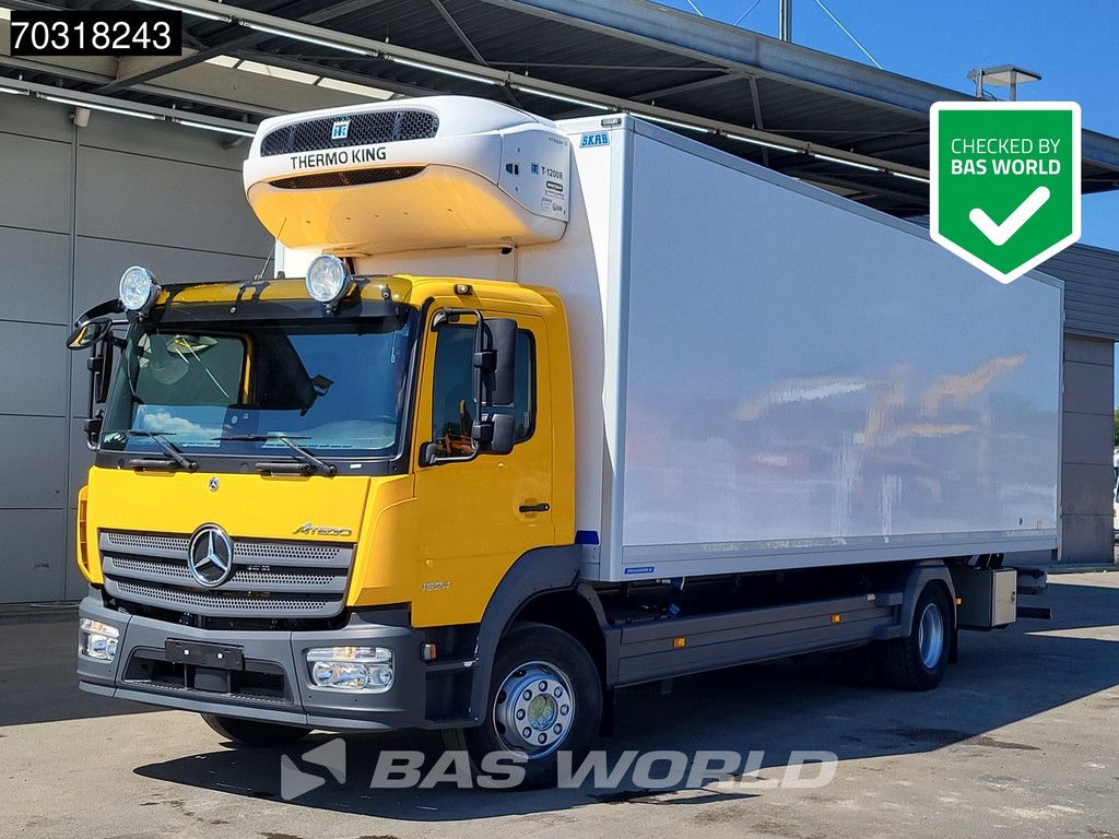 Mercedes Atego Atego 1524 4X2 16tonner Thermo King T-1200R 1500kg Zepro Ladebordwand Euro 6