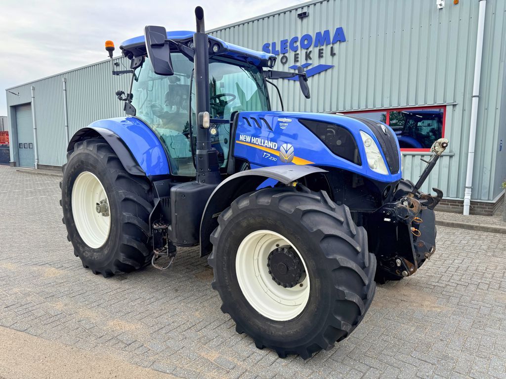 New Holland T7.230 Auto Command