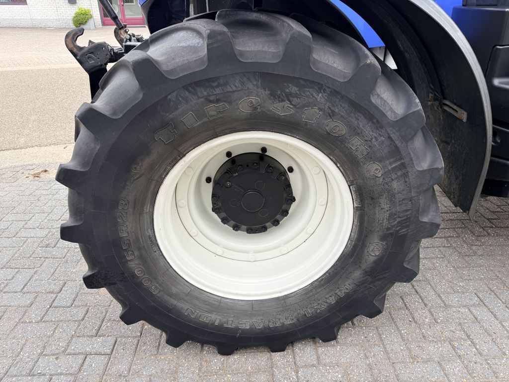 New Holland T7.230 Auto Command