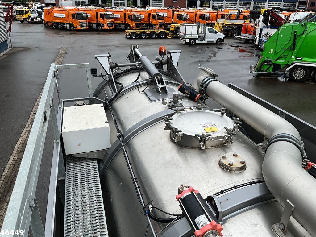 Mercedes-Benz Arocs 2643 6x4 Koks Cyclovac Vacuum Droge stoffen RVS opbouw