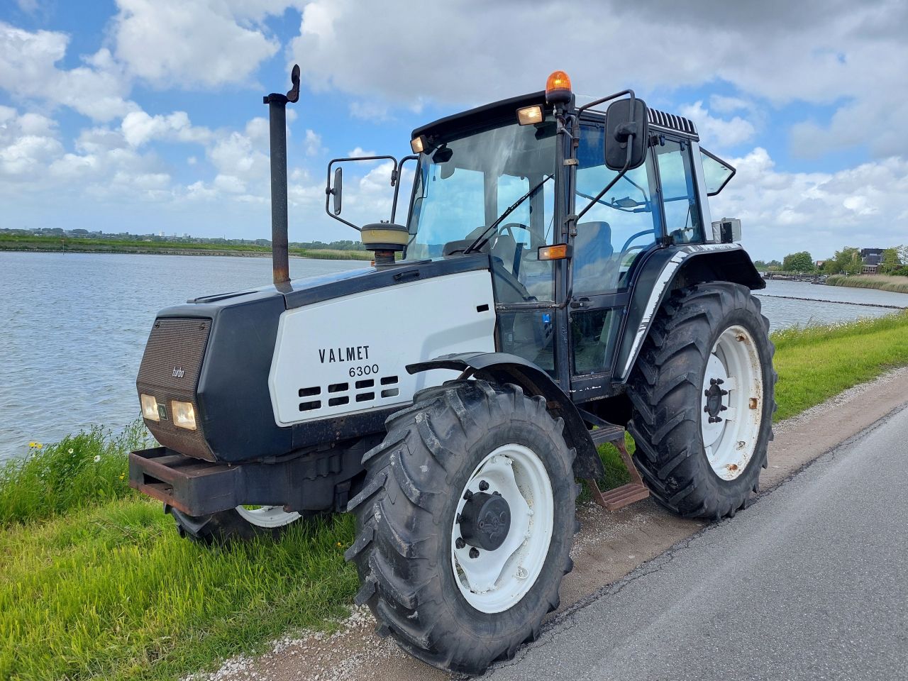 Valmet 6300 !! 6035 uur !! I.Z.G.ST