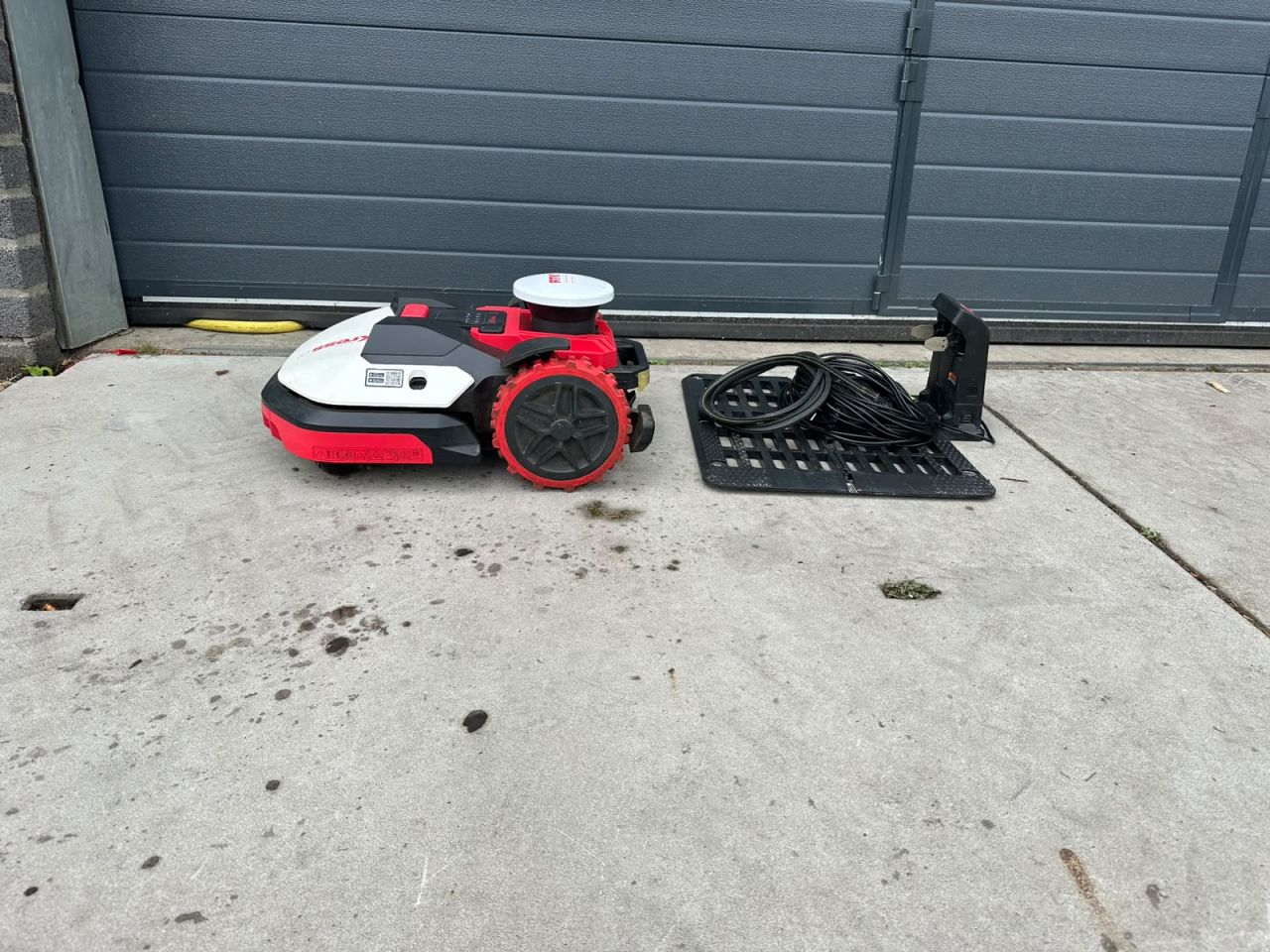 Kress RTK GPS Robotmaaier voor 5.000m² KR174E