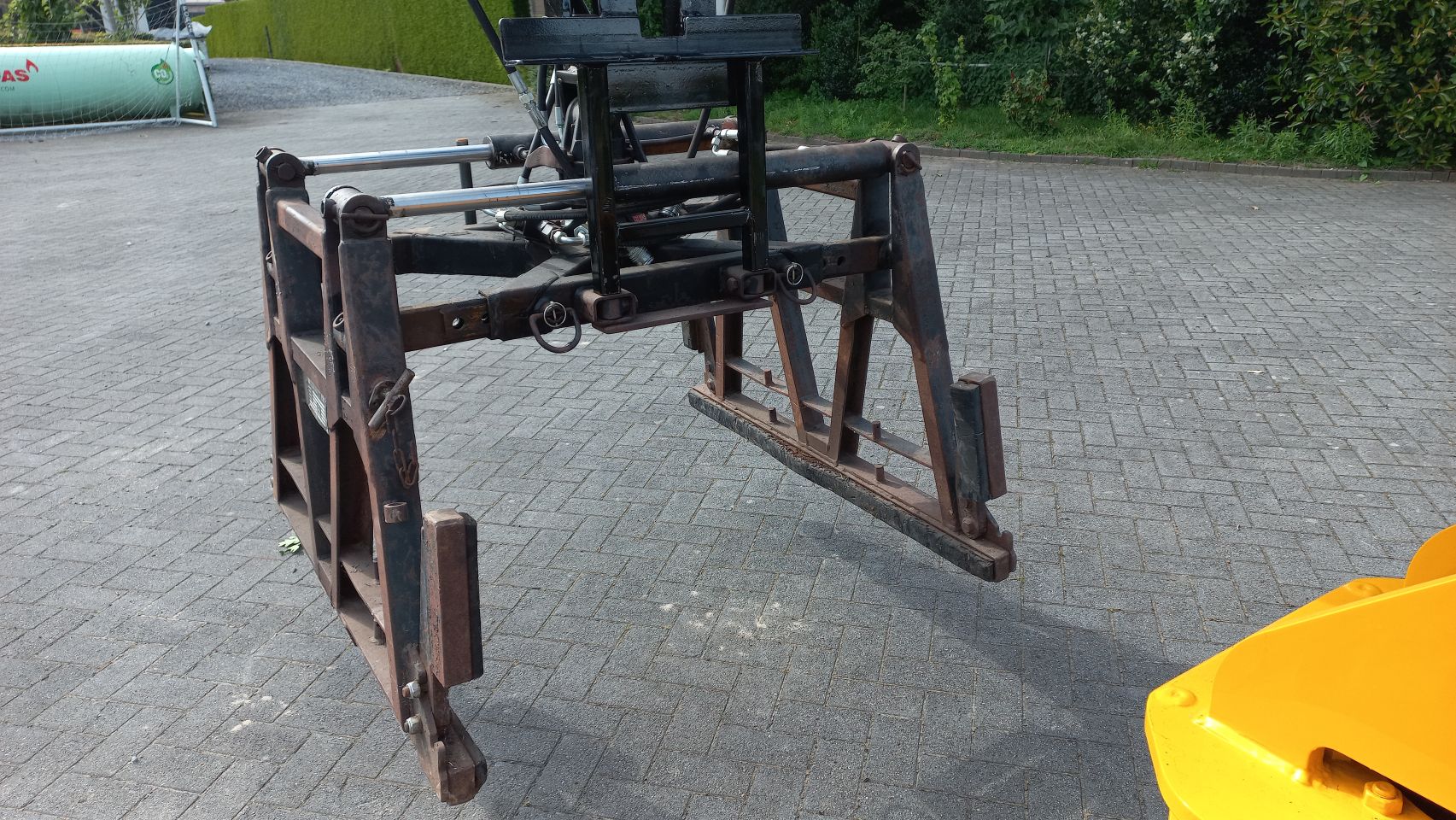 Halfpak stenenklem