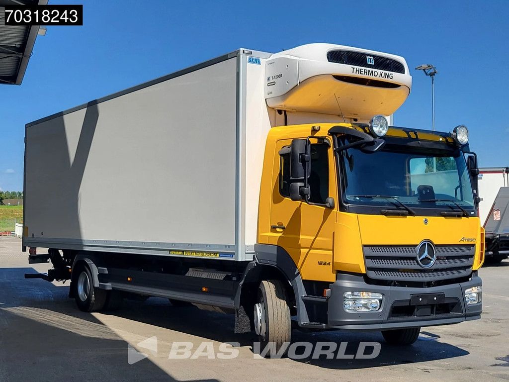 Mercedes Atego Atego 1524 4X2 16tonner Thermo King T-1200R 1500kg Zepro Ladebordwand Euro 6