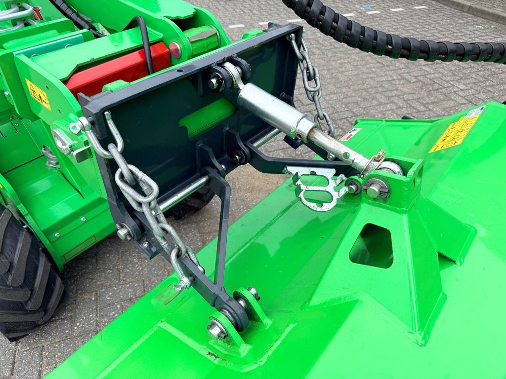 Avant Klepelmaaier 1500