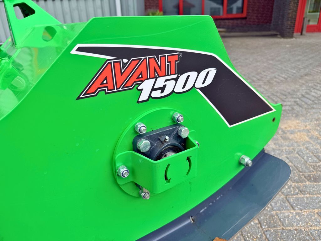 Avant Klepelmaaier 1500