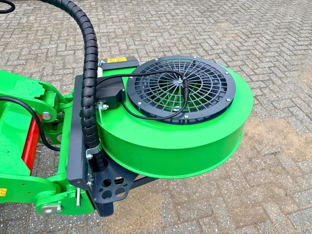 Avant Hydraulische Bladblazer