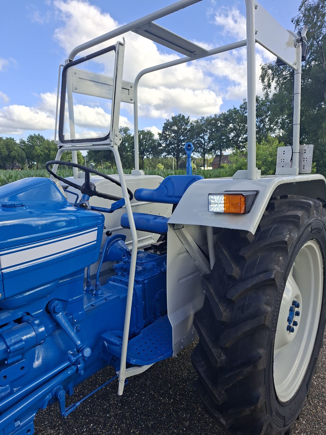 Ford 3000 | Refurbished ✅ | Nl Kenteken