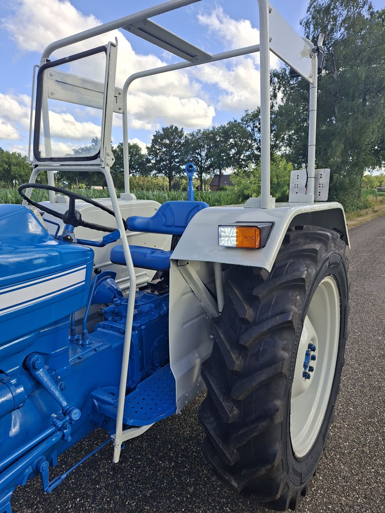 Ford 3000 | Refurbished ✅ | Nl Kenteken