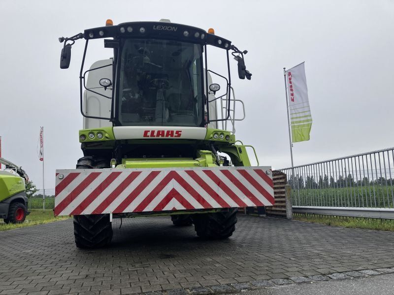 Claas LEXION 620 MIT V 620