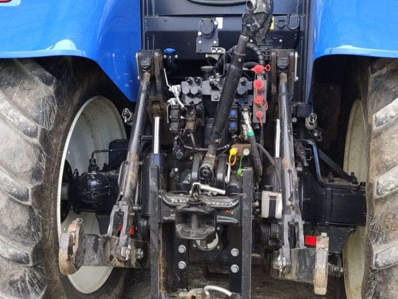 New Holland T7 195S
