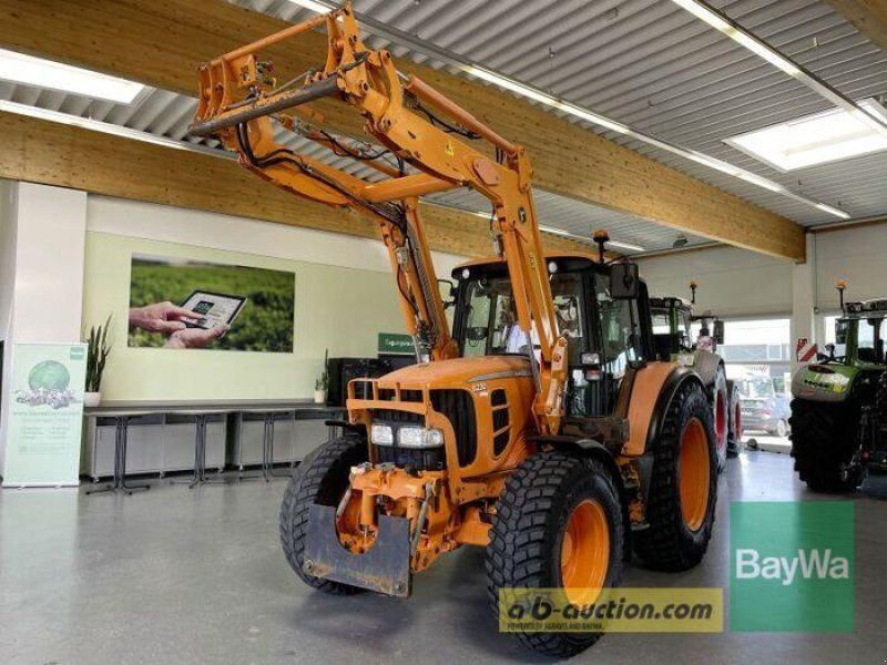 John Deere 6230
