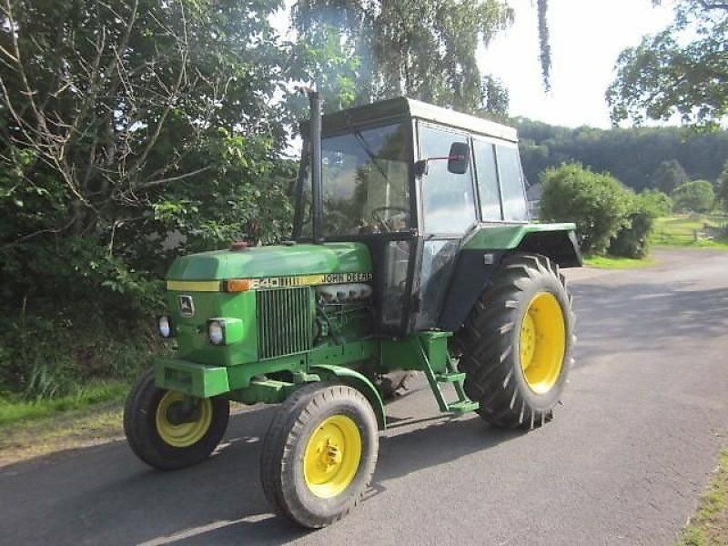 John Deere 1640