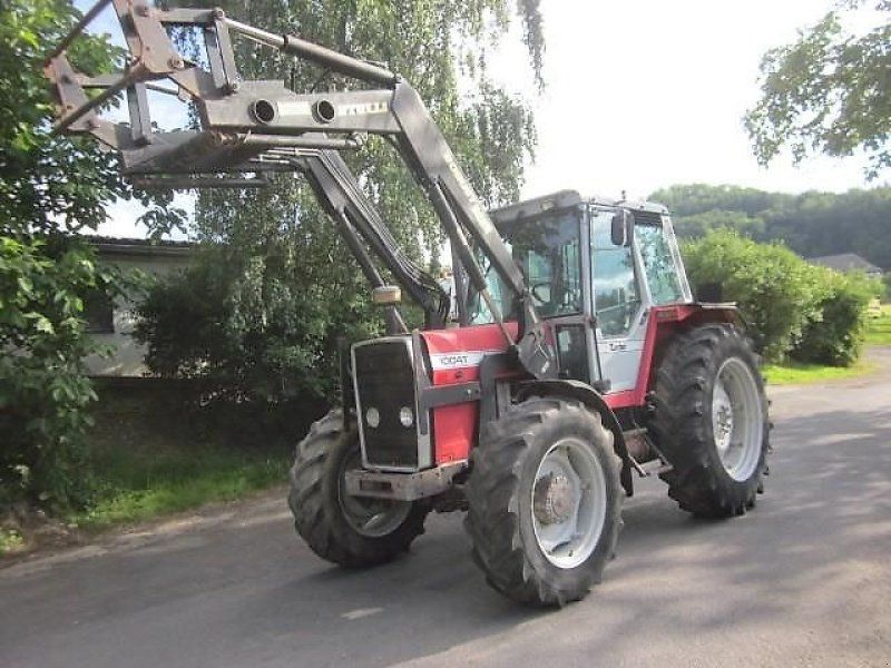 Massey Ferguson 1004