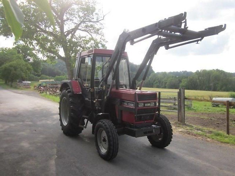 Case 745 XL