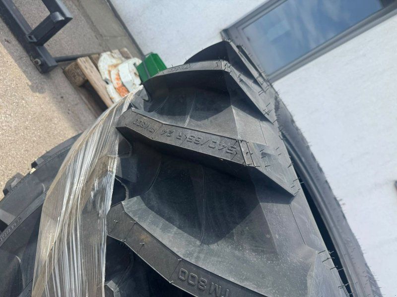 Trelleborg 540/65R24 TM800