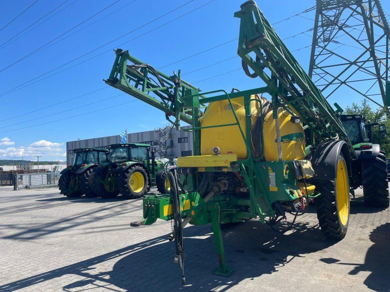 John Deere 740 I