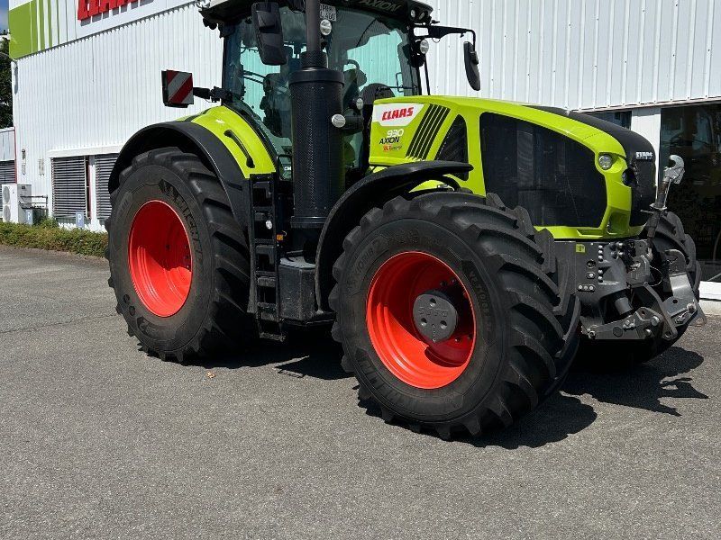 Claas Axion 930
