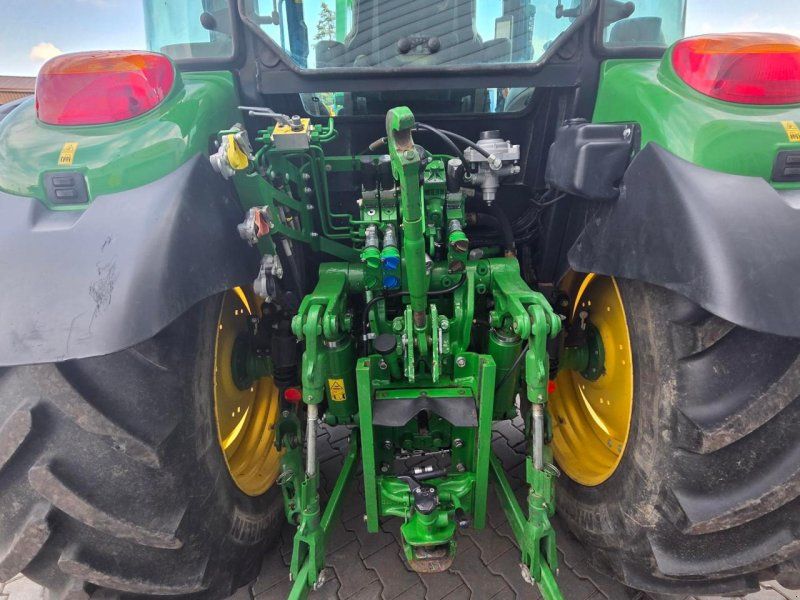 John Deere 5125R