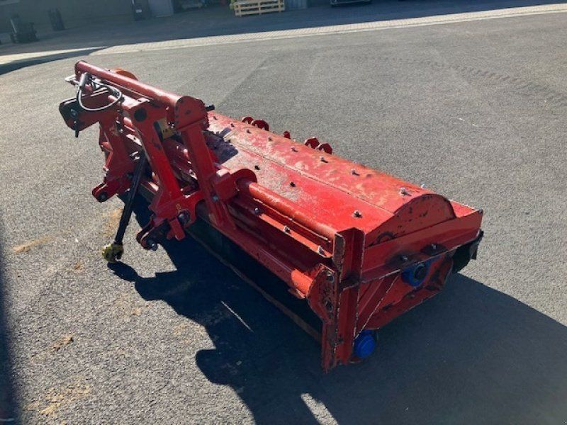 Dücker UM 30