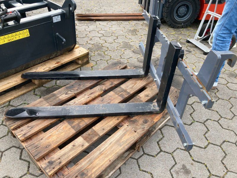 Eurotrac Palettengabel W12