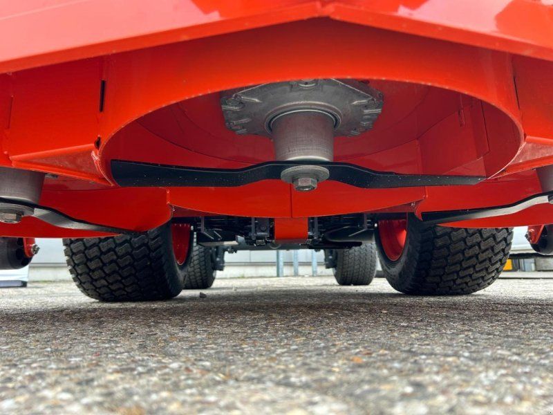 Kubota F251