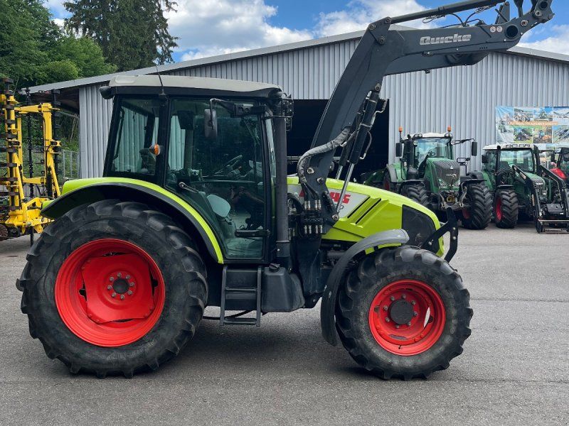 Claas Axos 320 CX