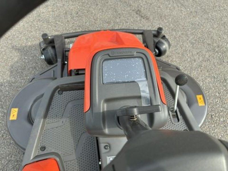 Husqvarna Rider R316TsX AWD  Mähdeck Combi 112cm