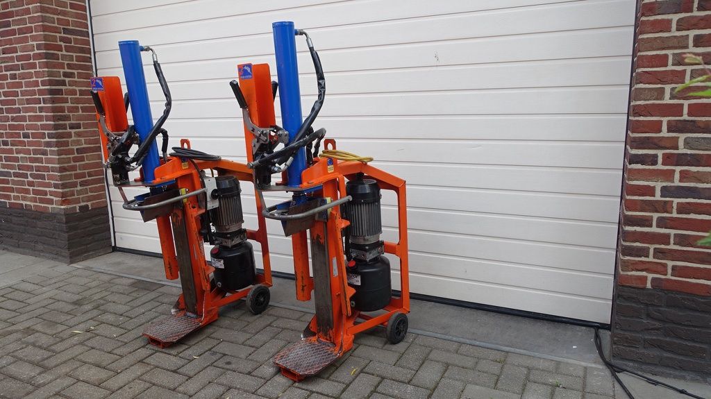 2x Baldor A9 kloofmachine Nieuwe Hydrauliek cilinder