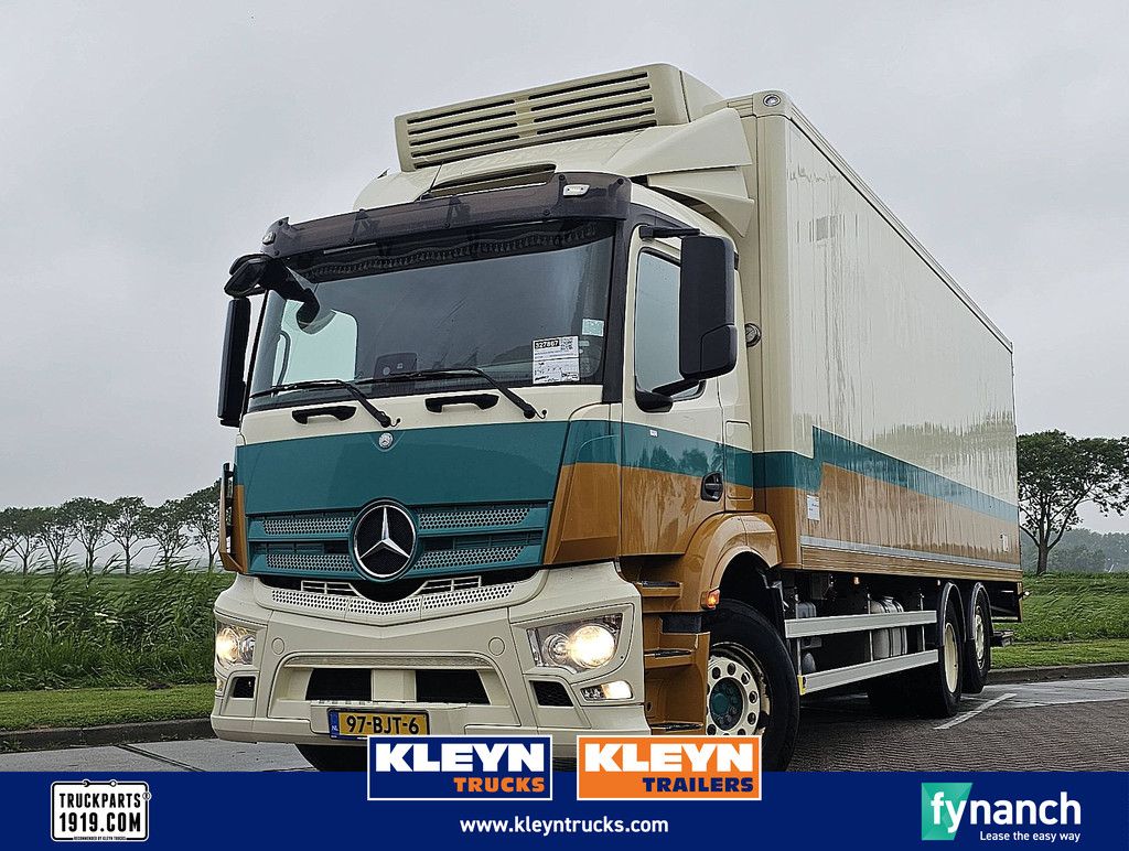 MERCEDES-BENZ ANTOS 2533 6x2 steeraxle lift