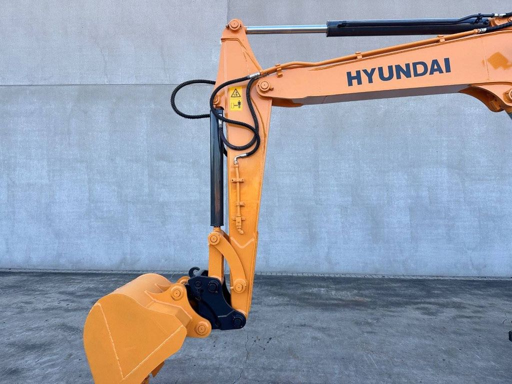 Crawler excavator Hyundai R60VS Diesel 2018