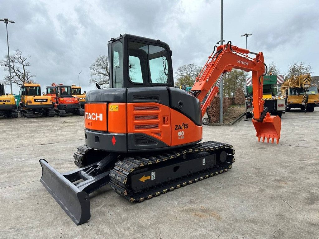 Raupenbagger Hitachi ZX60USB-3F Diesel 2012