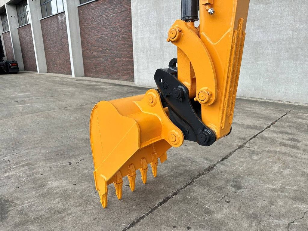 Crawler excavator Hyundai R60VS Diesel 2018