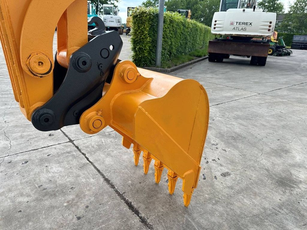 Crawler excavator Hyundai R60VS Diesel 2018