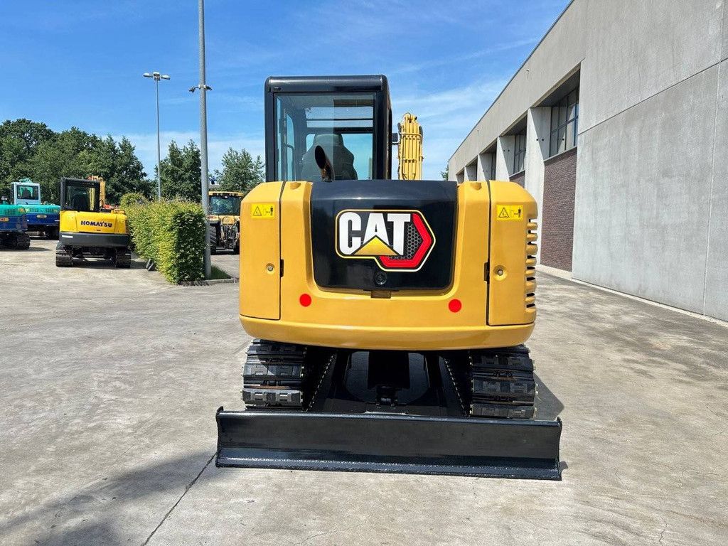 Raupenbagger Caterpillar 305.5E2 Diesel 2017