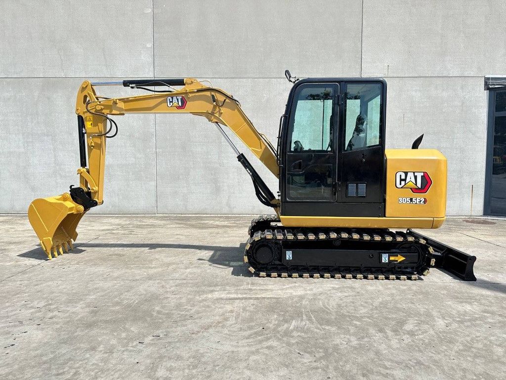 Raupenbagger Caterpillar 305.5E2 Diesel 2017