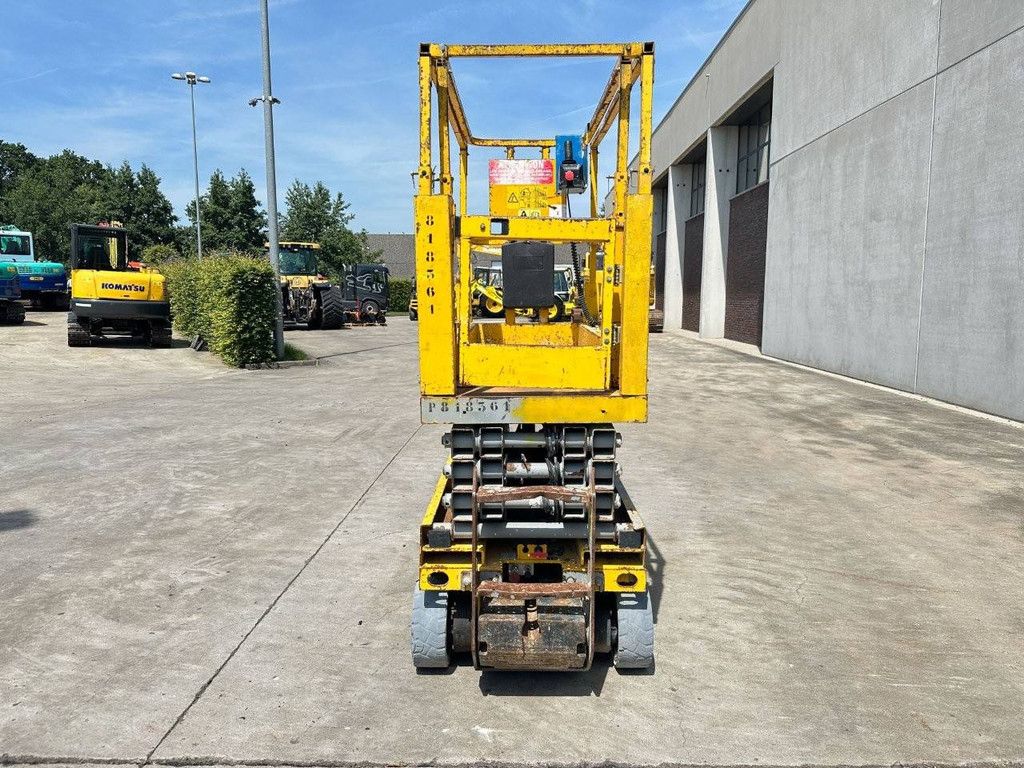Scissor lift Genie GS-1932 Electric 2008