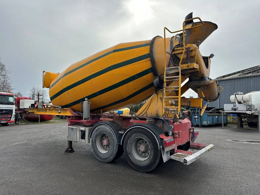 Concrete mixer MOL M1012/20T/37/2 2012