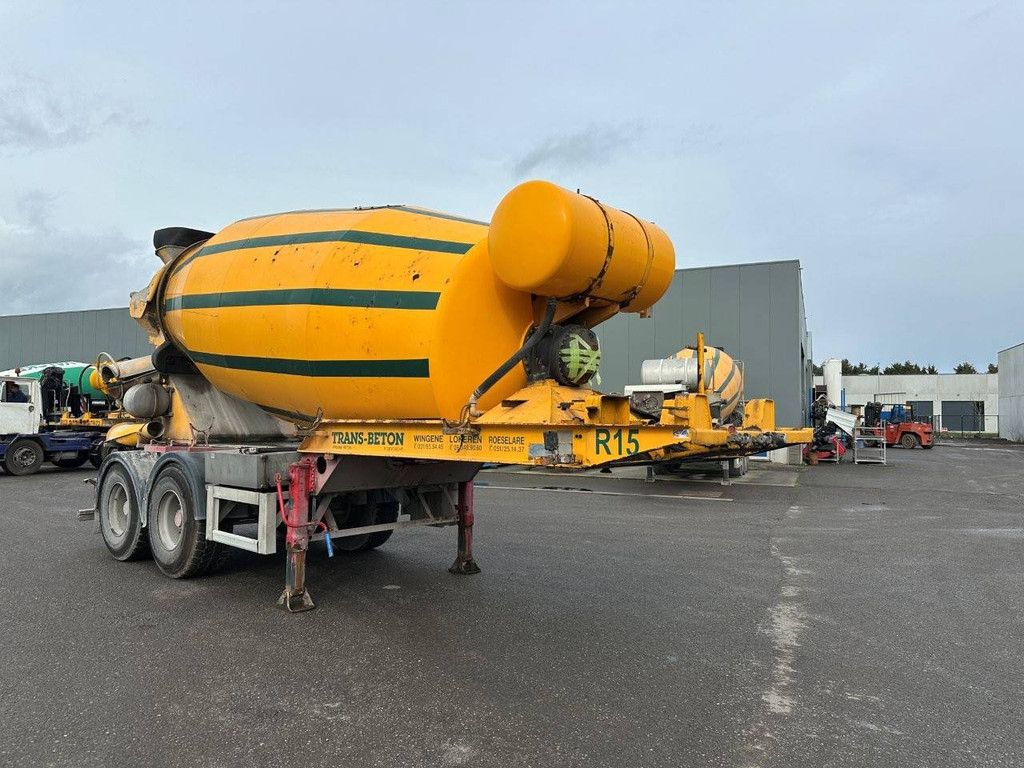 Concrete mixer MOL M1012/20T/37/2 2012
