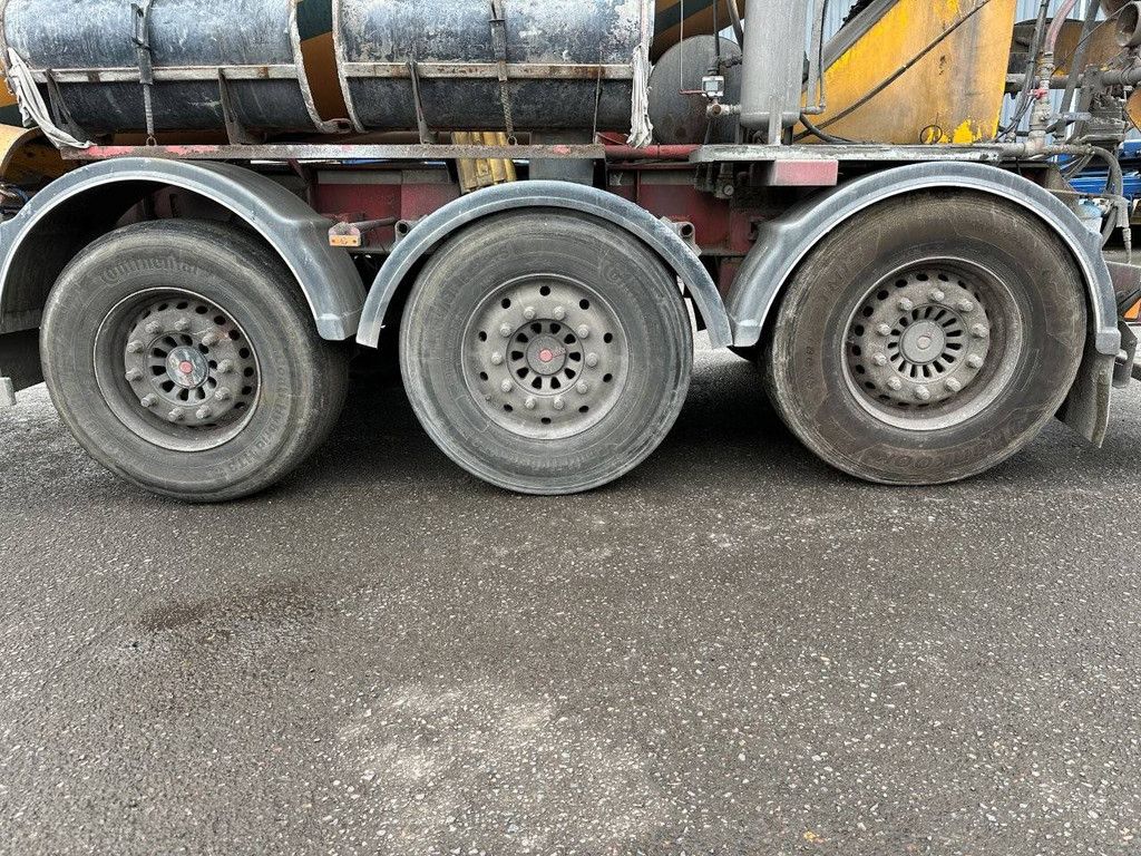 Betonmischer MOL M12 2012